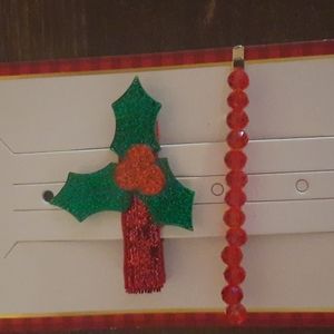 FREE Christmas hair barrettes
